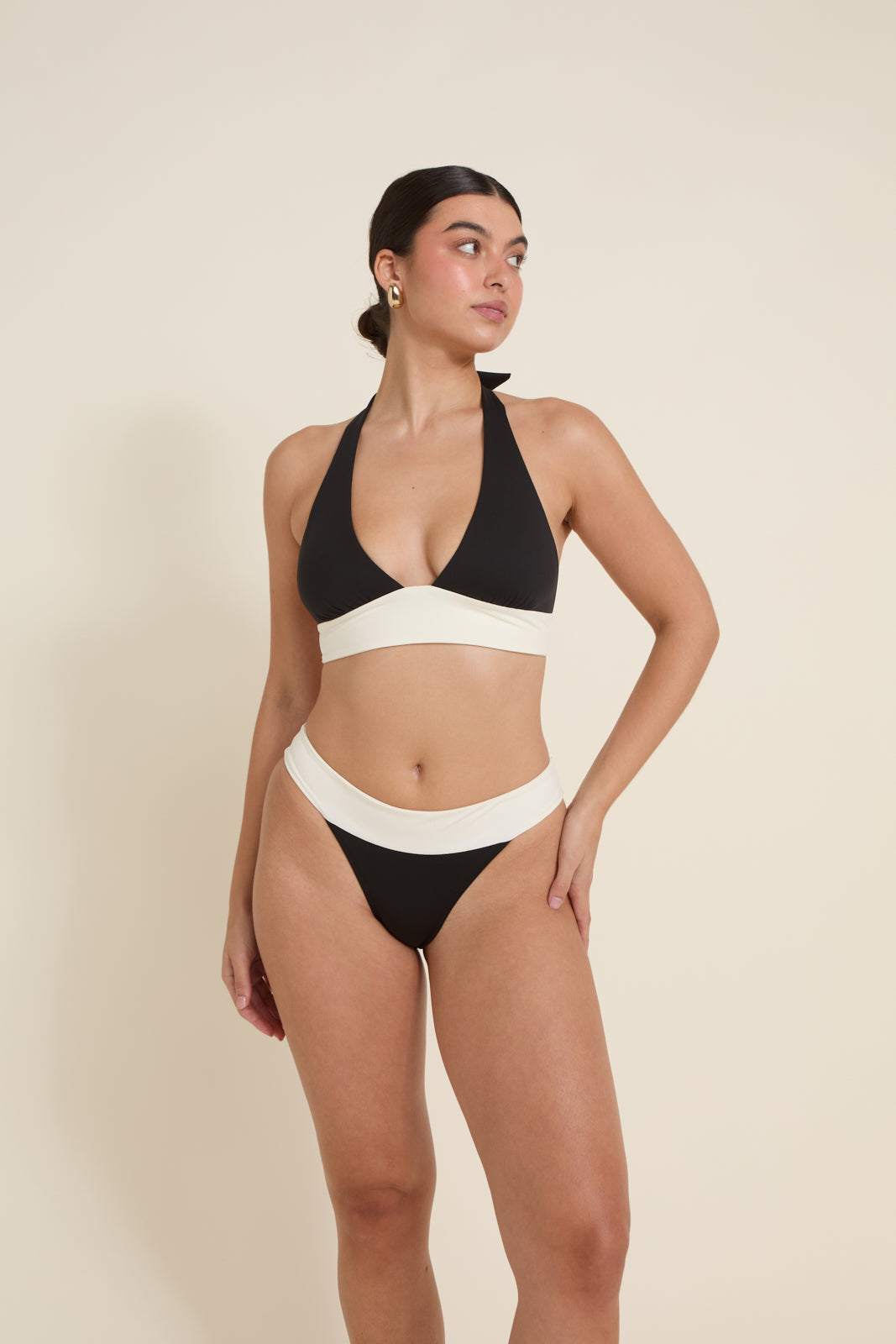 St Kitts Top - Black/Ivory PYRATEX®