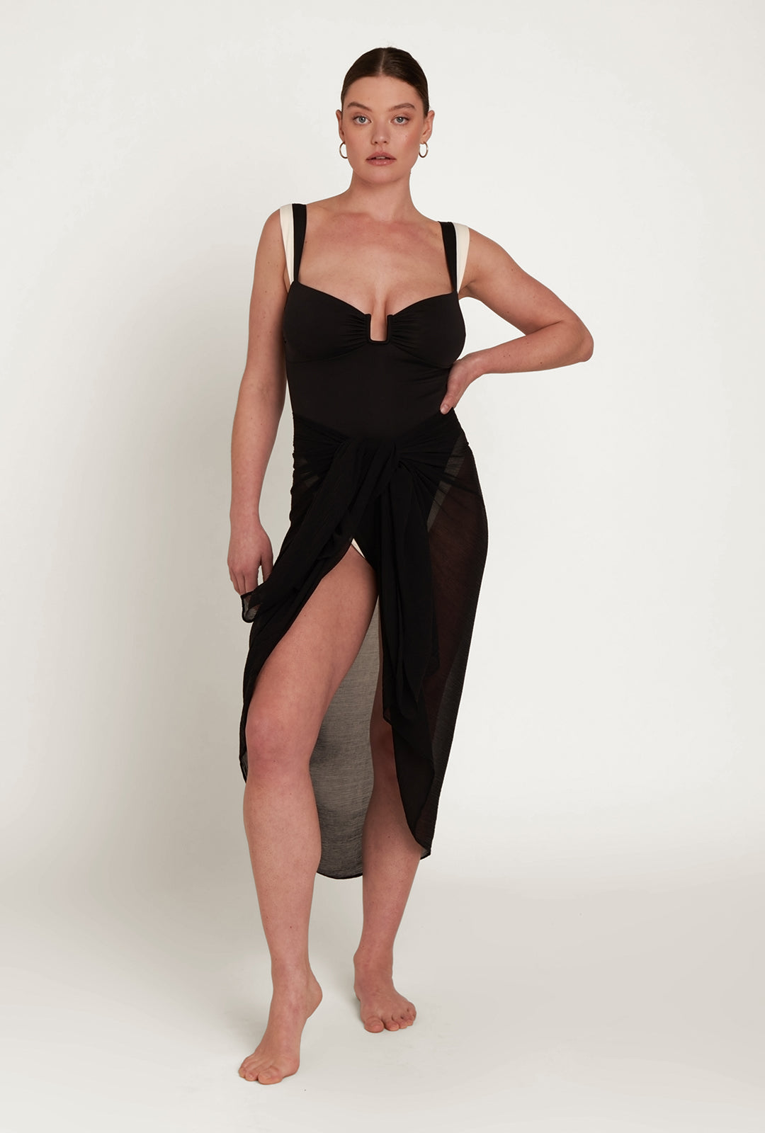 Cannes One Piece - Black/Ivory PYRATEX®